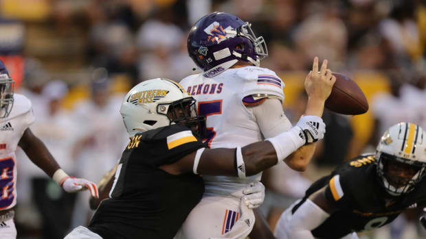 Southern Mississippi EDGE Dominic Quewon